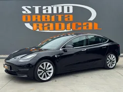 Preto Usado 2019 Tesla Model 3 Long Range Sedan | € 23.450 (Preço justo)