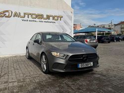 Cinza Usado 2019 Mercedes A180 Style Sedan | € 18.900 (Super Preço)