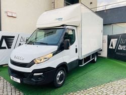Branco Usado 2018 Iveco Daily | € 37.000