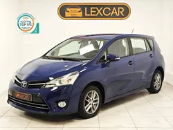 Azul Usado 2015 Toyota Verso Comfort Monovolume | € 12.500