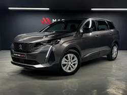 Cinza Usado 2023 Peugeot 5008 Active Monovolume | € 32.990 (Preço justo)