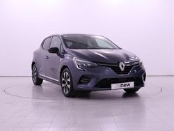 Cinzento islande/titanium Usado 2022 Renault Clio V LIMITED | € 16.890 (Preço justo)