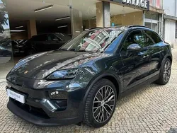 Cinzento Novo 2025 Porsche Macan SUV | € 106.500 (Caro)