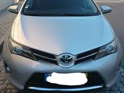 Usado 2014 Toyota Auris Sport Sedan | € 9.800 (Bom preço)