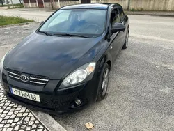 Preto Usado 2009 Kia Ceed Sport Citadino | € 4.500