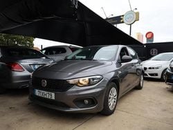 Cinzento Usado 2019 Fiat Tipo | € 13.900 (Caro)