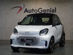 Branco Usado 2021 Smart ForTwo Electric Drive Passion Citadino | € 16.990 (Preço elevado)