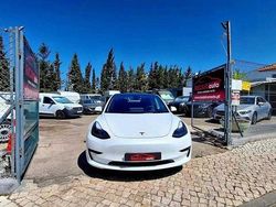 Branco Usado 2021 Tesla Model 3 Standard Range Plus Sedan | € 24.900 (Preço justo)