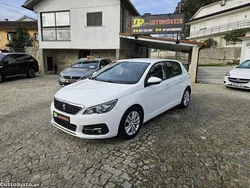 Branco Usado 2020 Peugeot 308 Business-Line | € 13.900