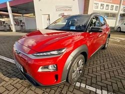 Vermelho Usado 2020 Hyundai Kauai Premium SUV | € 24.400 (Preço elevado)