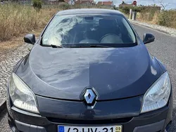 Usado 2009 Renault Mégane III Dynamique Sedan | € 4.000 (Preço justo)