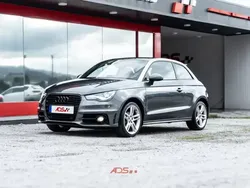 Cinzento Usado 2015 Audi A1 S-Line Citadino | € 13.650 (Preço justo)