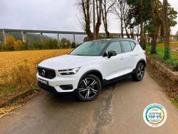 Branco Usado 2020 Volvo XC40 R-Design SUV | € 31.990 (Preço elevado)