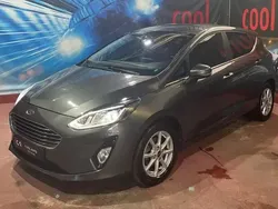Cinza escuro Usado 2021 Ford Fiesta Titanium Citadino | € 14.750 (Preço justo)