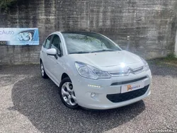Branco Usado 2014 Citroën C3 Exclusive Citadino | € 7.999 (Preço justo)