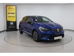 Azul Usado 2023 Renault Clio V | € 18.180 (Preço justo)