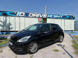 Preto Usado 2019 Peugeot 208 Signature Sky Citadino | € 11.900 (Preço elevado)