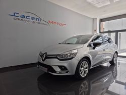 Cinza Usado 2020 Renault Clio GrandTour LIMITED Carrinha | € 13.490 (Preço justo)