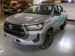 Cinza Usado 2021 Toyota HiLux Pickup | € 29.950 (Bom preço)