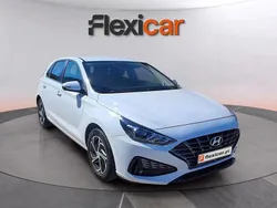 Branco Usado 2021 Hyundai i30 Style | € 17.280 (Preço justo)