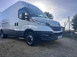 Branco Usado 2022 Iveco Daily Carrinha | € 41.200