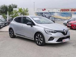 Cinzento Usado 2023 Renault Clio V Citadino | € 16.950 (Preço justo)
