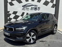 Preto Usado 2021 Volvo XC40 Momentum SUV | € 27.889 (Preço elevado)