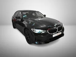 Preto Usado 2021 BMW 330 Sedan | € 30.990 (Preço justo)