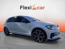 Branco Usado 2018 VW Golf VII GTI Sedan | € 27.990 (Preço justo)