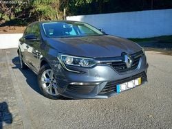 Cinza Usado 2019 Renault Mégane IV LIMITED Citadino | € 14.250 (Bom preço)