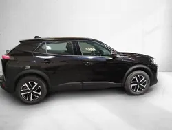 Preto Usado 2024 Peugeot e-2008 Active SUV | € 26.900 (Preço justo)