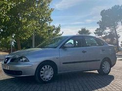 Cinzento Usado 2007 Seat Cordoba Sedan | € 3.000