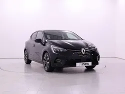 Preto estrela Usado 2022 Renault Clio V SE Citadino | € 18.800 (Preço elevado)