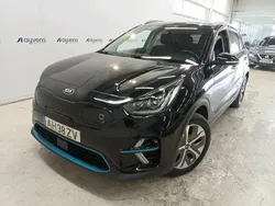 Preto Usado 2021 Kia e-Niro SUV | € 21.900 (Preço justo)