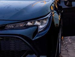Preto Usado 2019 Toyota Corolla Hybrid Carrinha | € 16.999