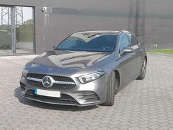 Usado 2020 Mercedes A180 AMG line Sedan | € 29.000 (Preço elevado)