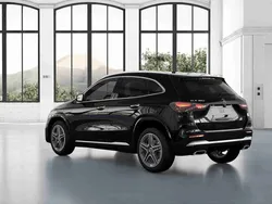 Preto Novo 2025 Mercedes GLA180 SUV | € 59.888