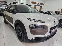 Branco Usado 2015 Citroën C4 Feel | € 10.800 (Preço justo)