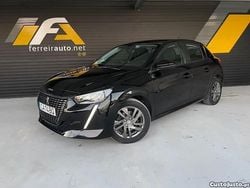 Preto Usado 2021 Peugeot 208 Active Citadino | € 13.900 (Preço justo)