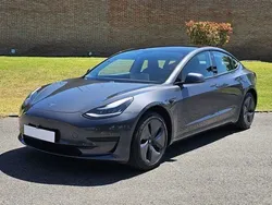 Usado 2019 Tesla Model 3 Standard Range Plus Sedan | € 19.900 (Bom preço)