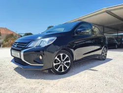 Preto Usado 2020 Mitsubishi Space Star | € 9.990 (Preço justo)