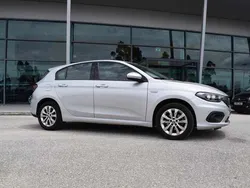 Cinzento Usado 2019 Fiat Tipo Lounge Citadino | € 14.900 (Preço elevado)