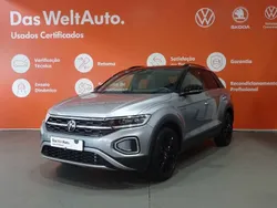Cinzento médio metalizado Usado 2024 VW T-Roc Style SUV | € 31.990 (Preço justo)
