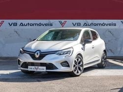 Cinza Usado 2022 Renault Clio V LIMITED Citadino | € 14.250 (Bom preço)