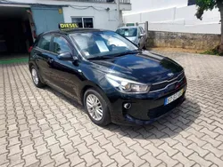 Preto Usado 2017 Kia Rio Citadino | € 10.650 (Super Preço)