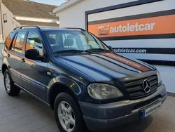 Preto Usado 2001 Mercedes ML270 SUV | € 10.900 (Caro)