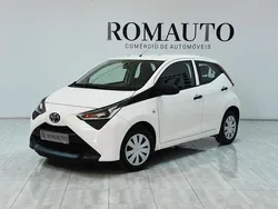 Branco Usado 2020 Toyota Aygo X-play Citadino | € 12.800 (Preço justo)