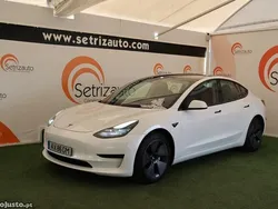 Branco Usado 2021 Tesla Model 3 Long Range Sedan | € 32.750 (Preço justo)