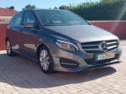 Cinza Usado 2017 Mercedes B180 Style Monovolume | € 16.000 (Preço justo)