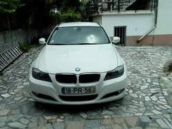 Branco Usado 2011 BMW 320 Sedan | € 15.500